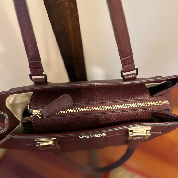 GUESS LYDI - Picture 3 of 5